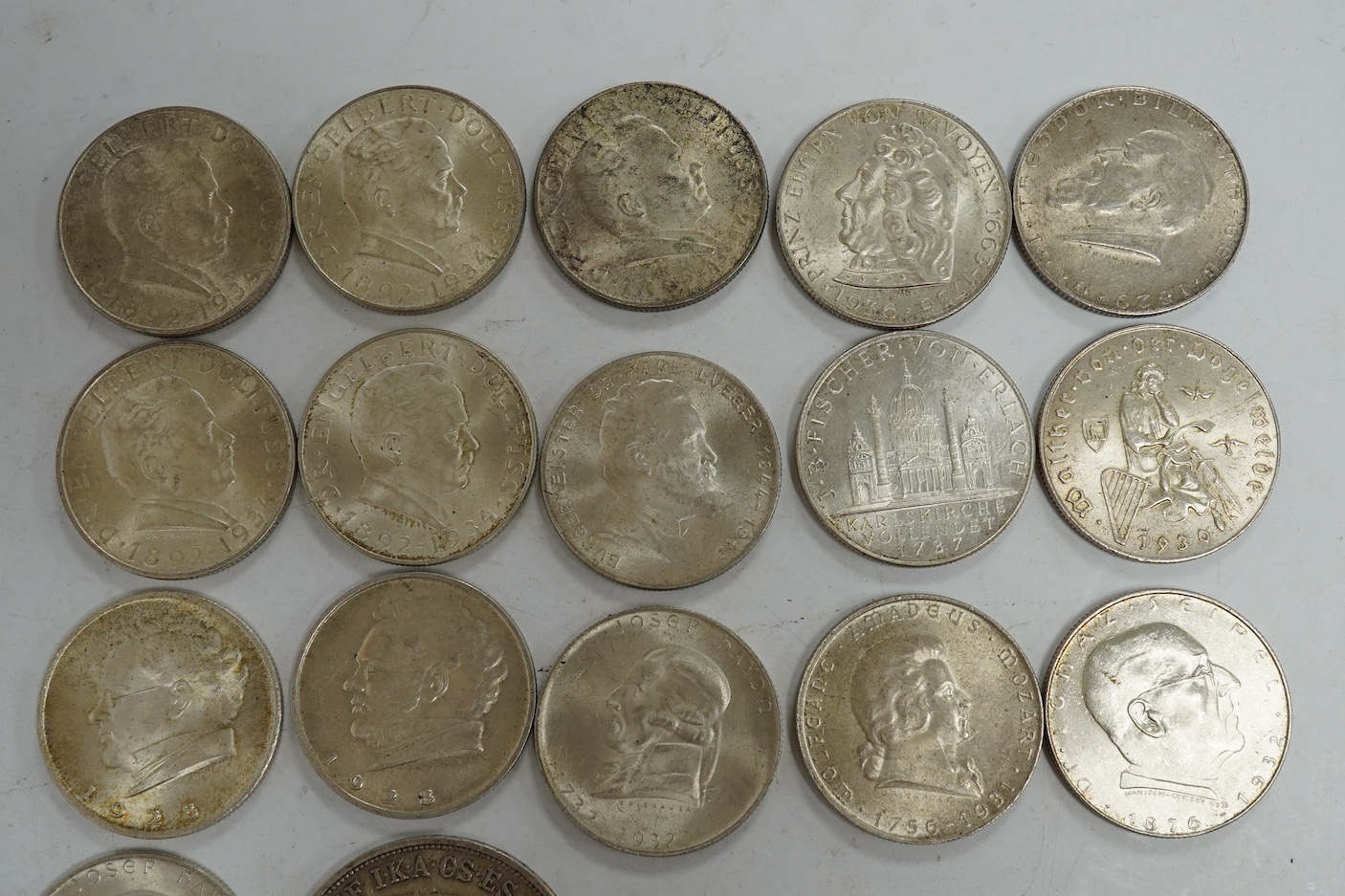 Austria, silver coins, fifteen 2 shillings, 1930s and other coins, including-, five - Death of Engelbert Dollfuss 2 Schillings, 1934, VF to about EF, two - 200th Anniversary of birth of Joseph Haydn 2 schillings, 1932, a